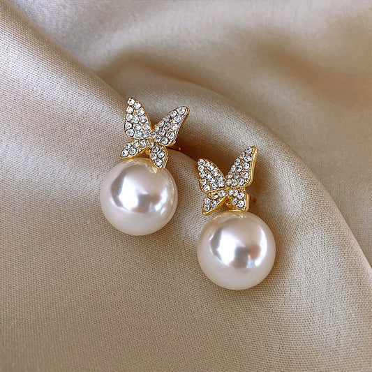 Aretes Mariposa Perla