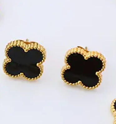 Aretes Clover