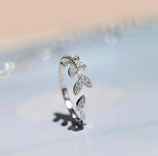 Anillo Ivy Shine
