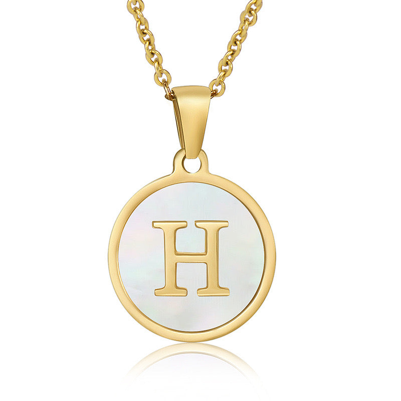 Collar con Inicial Redonda